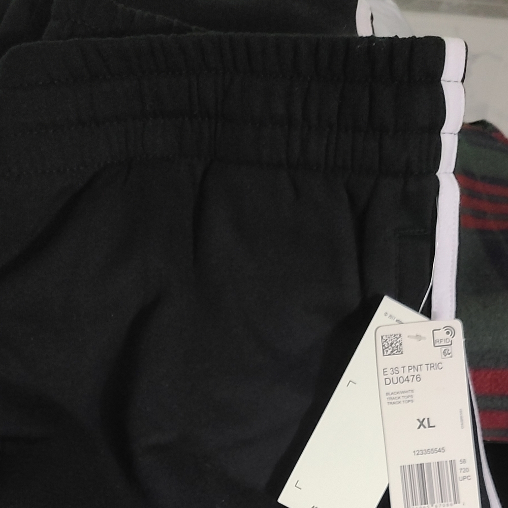 Adidas Men's 3 stripe sweatpants XL